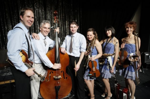 Gallery: The Swing Commanders